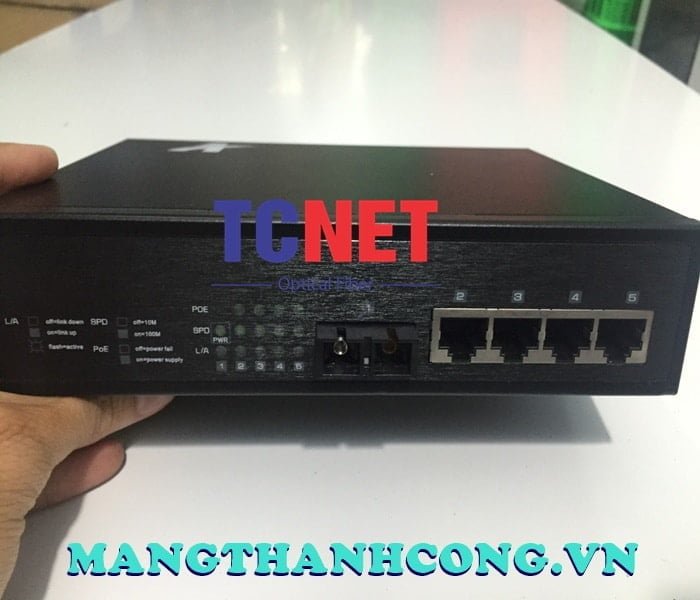 WINTOP Fiber to Ethernet Media Converter Switch YT-8110SA-14-100 13 Bo chuyen doi quang dien switch wintop yt 8110sa 14 104.jpg