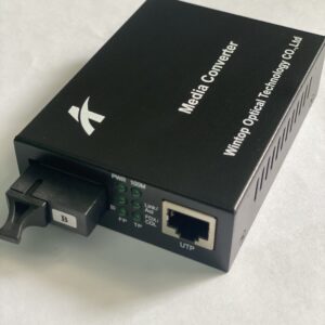 WINTOP Fiber to Ethernet Media Converter YT-8110SB-11-100B | 1-Port 10/100Mbps Fast Ethernet to 1 Single Fiber Standard B Media Converter