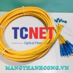 Cap quang luon ong trong nha 4 soi singlemode khong co erp loi vang 2.0mm.jpg