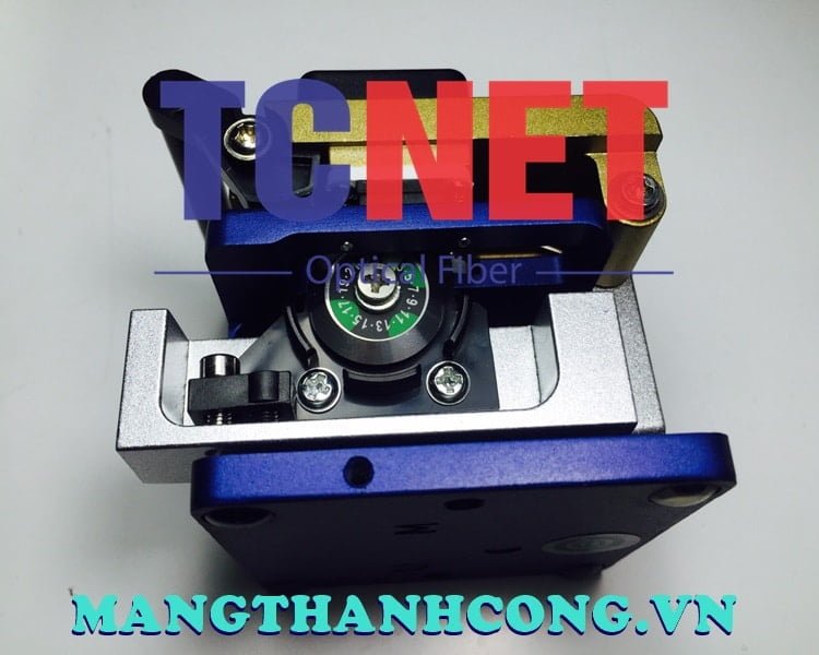 Sumitomo FC-6S Precision Fiber Cleaver China Sumitomo 24 Dao cat chinh xac soi cap quang sumitomo fc 6s china hieu sumitomo 7.jpg