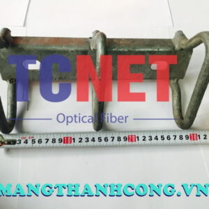 Stop Galvanized Bracket Outdoor Fiber Optic Cable Pole Hanging