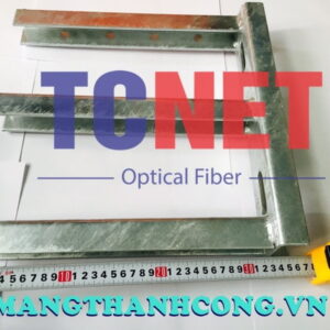 E-Type Galvanized Bracket Outdoor Fiber Optic Cable Pole Hanging