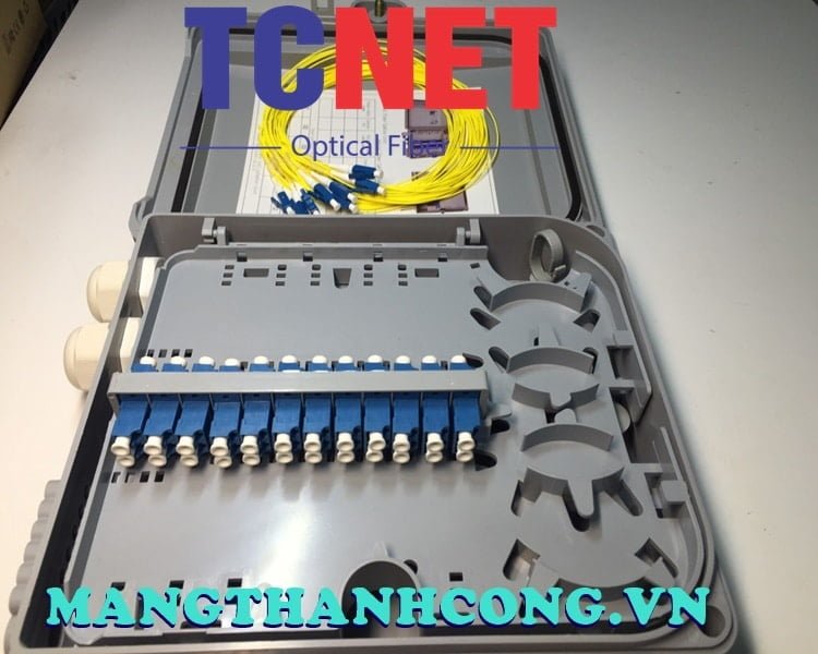 12FO FTTH Optical Distribution Box LC/UPC SM Duplex Outdoor Plastic 7 Hop phoi quang 12fo ftth lcupc sm duplex nhua ngoai troi 7.jpg