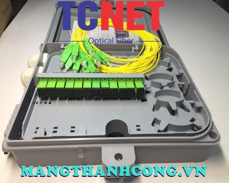 12FO FTTH Optical Distribution Box SC/APC SM Outdoor Plastic 4 Hop phoi quang 12fo ftth scapc sm nhua ngoai troi 2.jpg