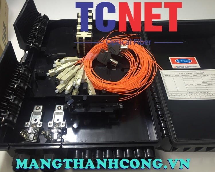 16FO FTTH Optical Distribution Box SC OM2 Black Outdoor Plastic 4 Hop phoi quang 16fo ftth sc om2 mau den nhua ngoai troi 4.jpg