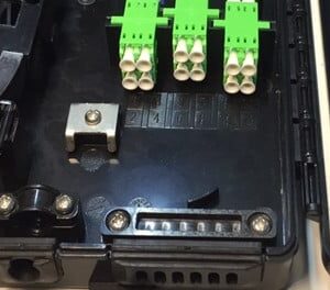 4FO FTTH Optical Distribution Box LC/APC SM Duplex Black Outdoor Plastic