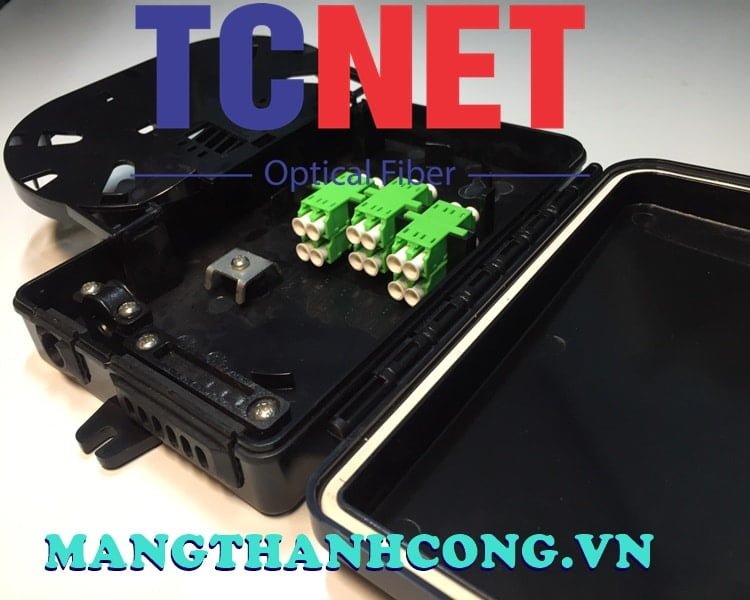 4FO FTTH Optical Distribution Box LC/APC SM Duplex Black Outdoor Plastic 6 Hop phoi quang 4fo ftth lcapc sm duplex den nhua ngoai troi.jpg