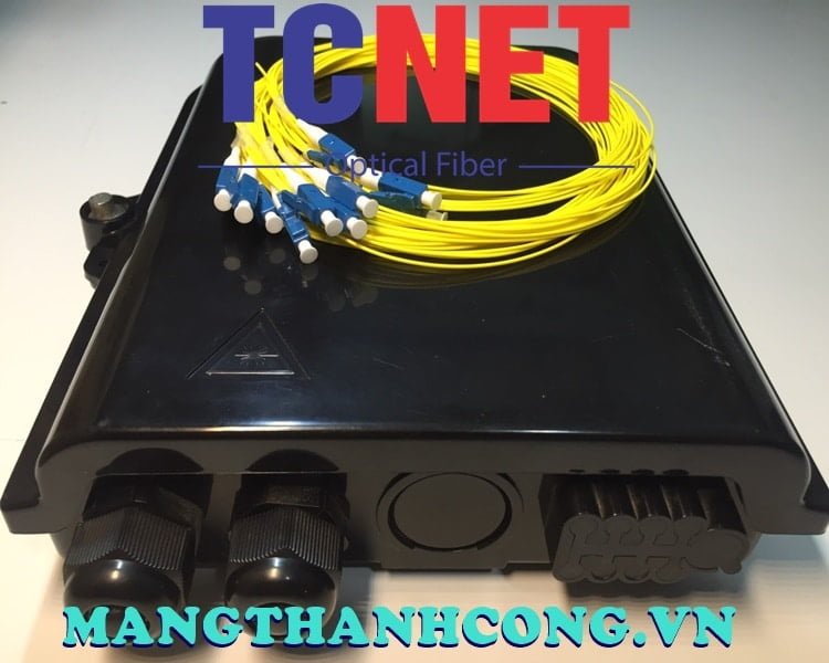 8FO FTTH Optical Distribution Box LC/UPC Duplex SM Black Outdoor Plastic 2 Hop phoi quang 8fo ftth lcupc duplex sm mau den nhua ngoai troi 2.jpg