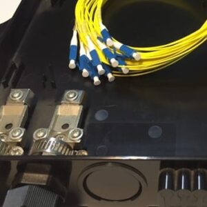 8FO FTTH Optical Distribution Box LC/UPC Duplex SM Black Outdoor Plastic