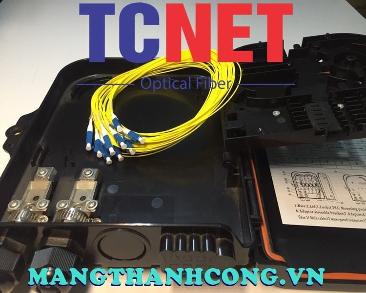 8FO FTTH Optical Distribution Box LC/UPC Duplex SM Black Outdoor Plastic 6 Hop phoi quang 8fo ftth lcupc duplex sm mau den nhua ngoai troi 6.jpg
