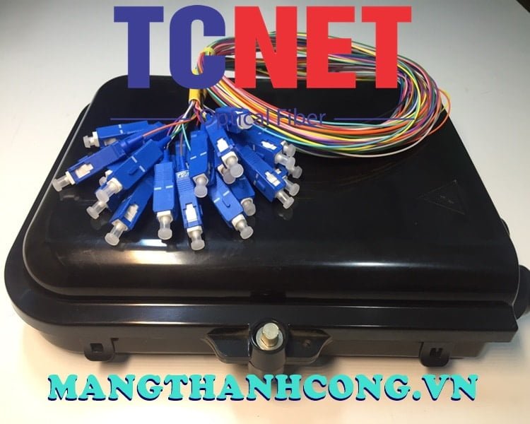 8FO FTTH Optical Distribution Box SC/UPC 12 Colors SM Black Outdoor Plastic 3 Hop phoi quang 8fo ftth scupc 12 mau sm mau den nhua ngoai troi 2.jpg