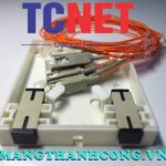 Hop phoi quang odf 2fo ftth2 sc om2 simplex trang kem 2.jpg