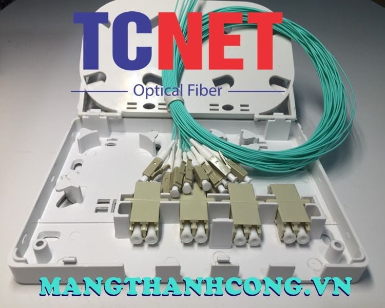 4FO FTTH4 ODF Optical Distribution Box LC OM3 Duplex Center Tray White Cream 6 Hop phoi quang odf 4fo ftth4 lc om3 duplex khay giua trang kem 7.jpg