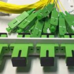 Hop phoi quang odf 4fo ftth4 scapc simplex trang kem 4.jpg