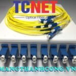 Hop phoi quang odf 8fo ftth8 lcupc duplex sm trang kem 4.jpg