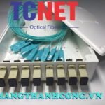 8FO FTTH8 ODF Optical Distribution Box SC OM3 Simplex White Cream 17 Hop phoi quang odf 8fo ftth8 sc om3 simplex trang kem 1.jpg
