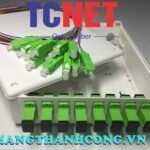 Hop phoi quang odf 8fo ftth8 scapc 12 mau simplex trang kem.jpg