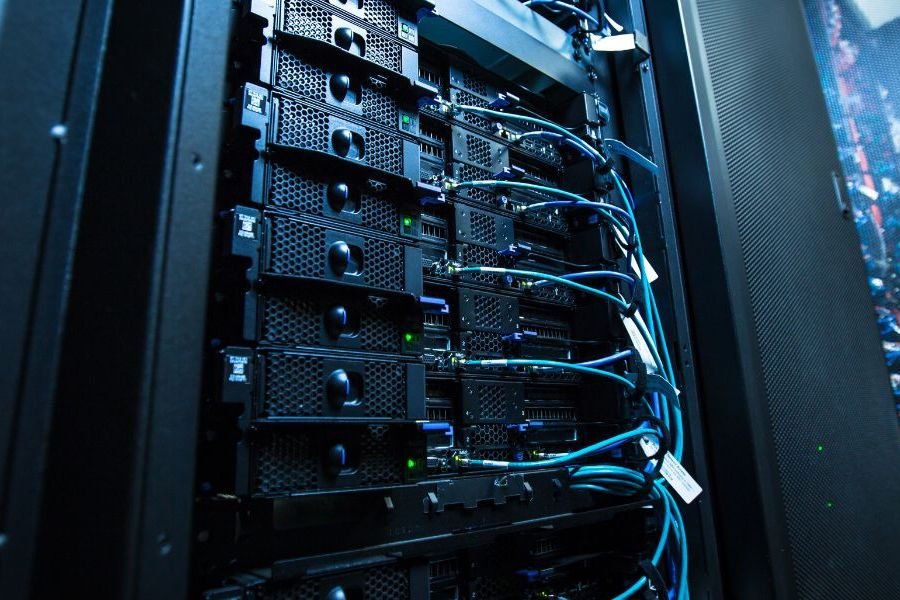 Phòng server sử dụng module SFP Multimode