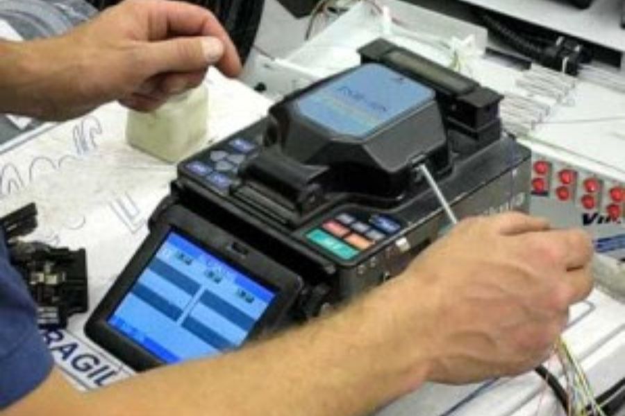 Hướng dẫn hàn cáp quang Giai đoạn 2: Kỹ thuật hàn nối nóng chảy chi tiết