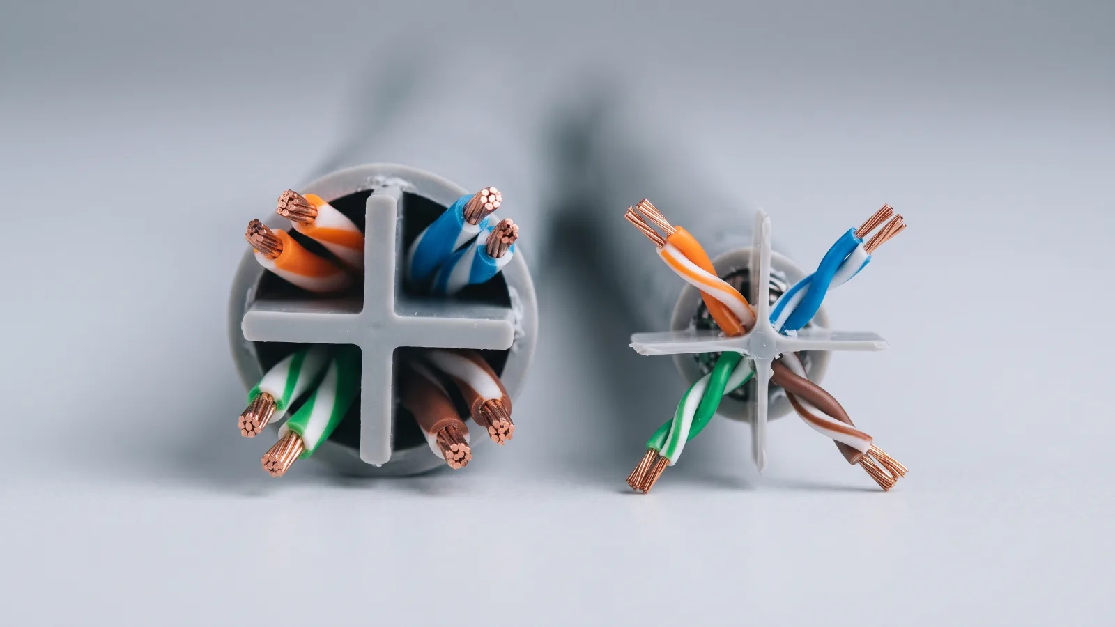 cat5e vs cat6 vs cat6a cat6a khac cat6